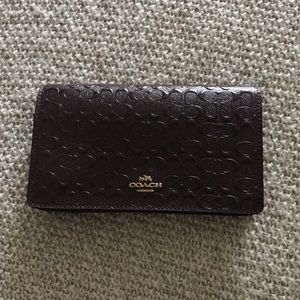 Coach clutch. brand new